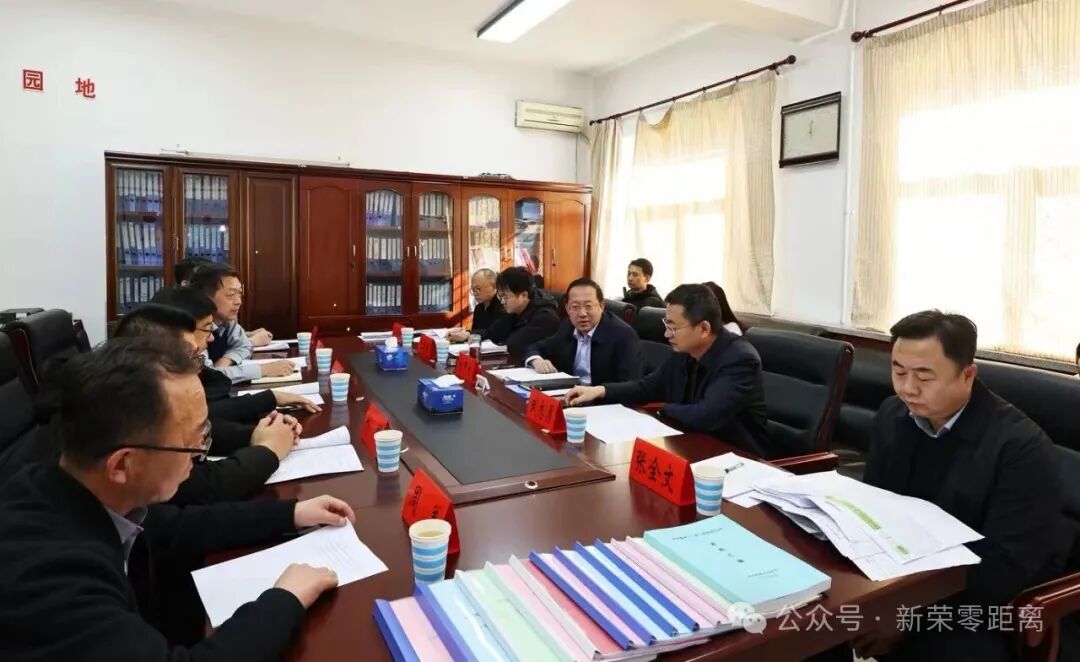 新榮區(qū)委書記劉中文率隊赴區(qū)直部門開展專題調(diào)研